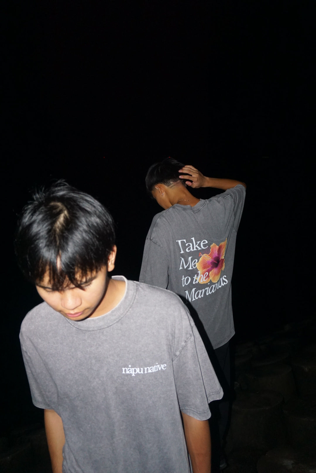 Hibiscus Acid Oversized Tee in Gray